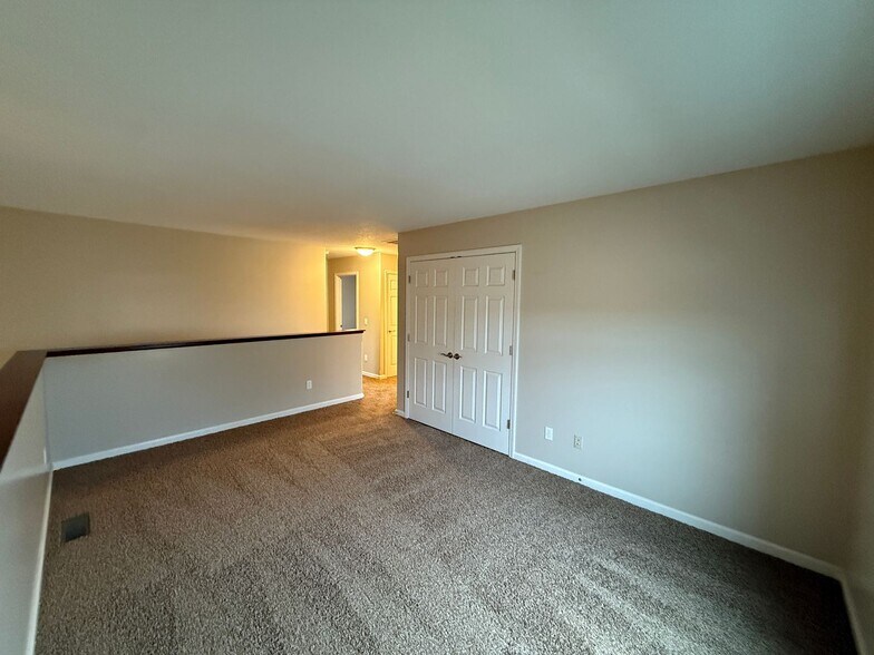 Building Photo - 3929 Stanton Hall Pkwy