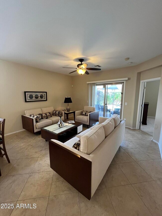 Building Photo - 26087 W Tonto Ln