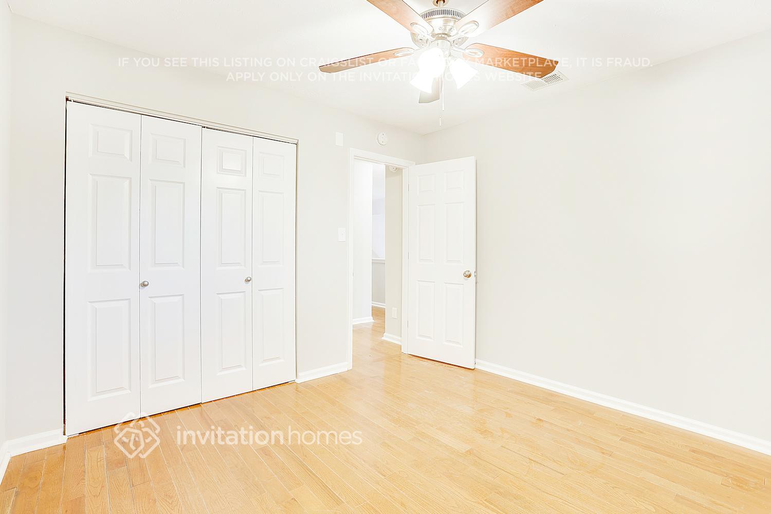 Building Photo - 695 Shore Pl