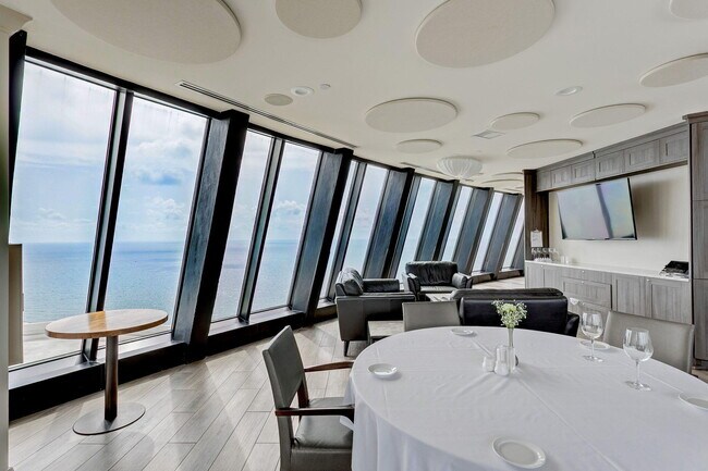 Building Photo - 3000 N Ocean Dr