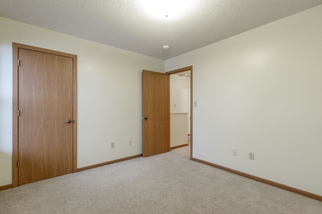 Building Photo - 2430 Pimlico Ct