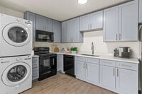 Building Photo - Greenway Trail Apartments