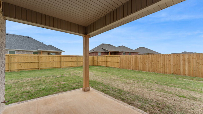 Building Photo - 52 Watson Ln