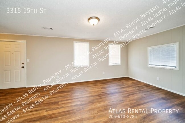 Building Photo - 3315 15th St