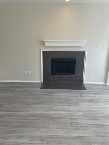 Building Photo - 613 Destin Dr