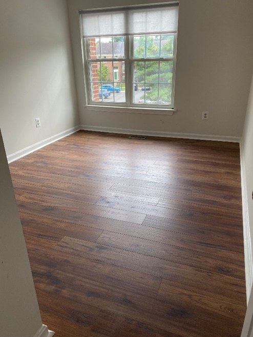 Building Photo - 5205 Cannes Ct