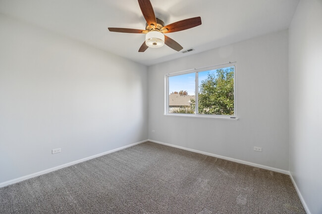 Building Photo - 17578 Gilbert Dr