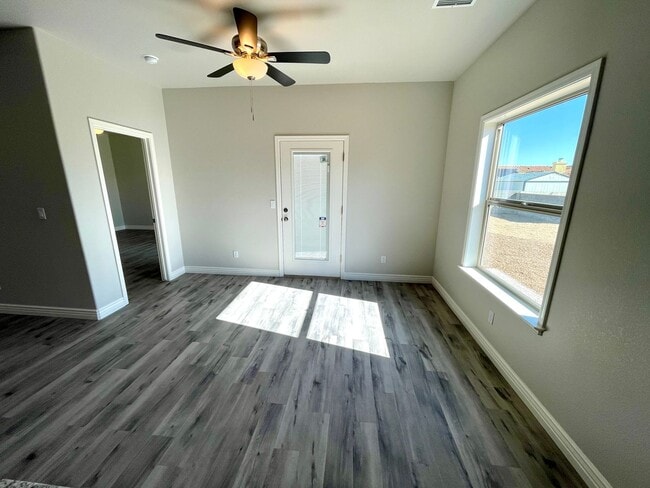 Building Photo - Beautiful 2024 Built 3 Bedroom 2 Bath Home...