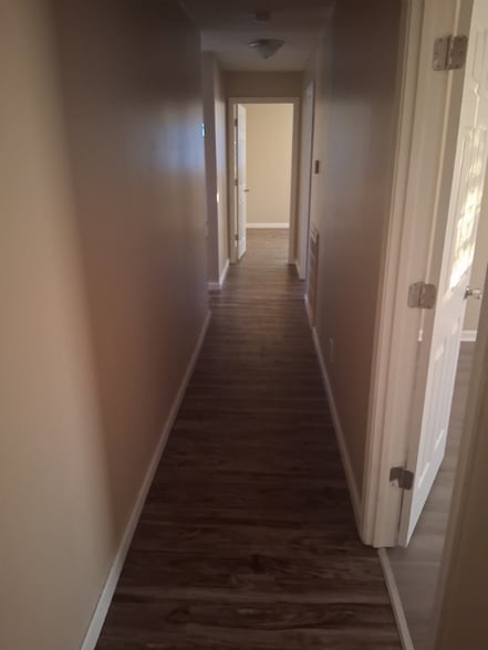 Building Photo - 2209 Kelly St