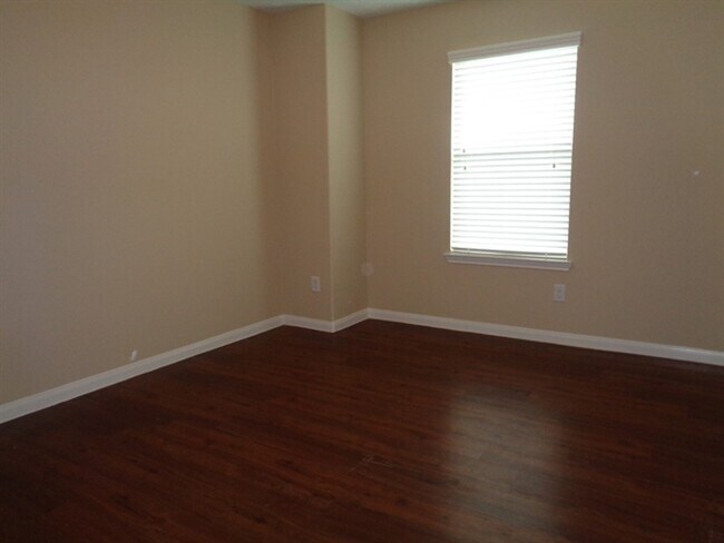 Building Photo - 2207 Steep Pine Tr