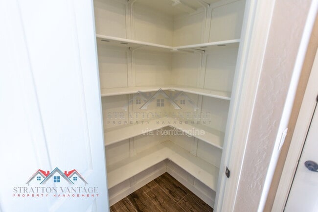 Building Photo - 38414 N 12th St