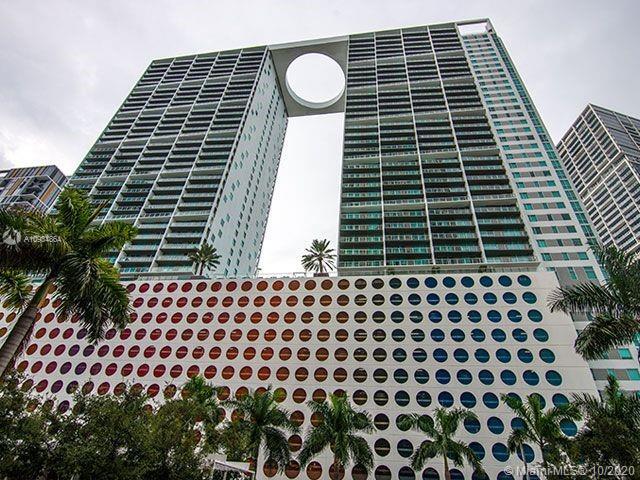 Primary Photo - 500 Brickell Ave