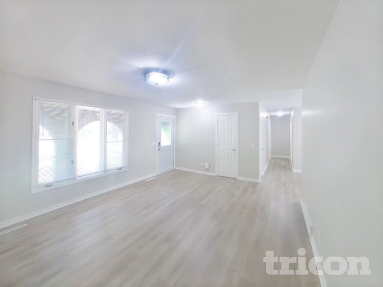 Building Photo - 13548 Dan Patch Dr