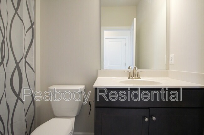 Building Photo - 14911 River Walk Way