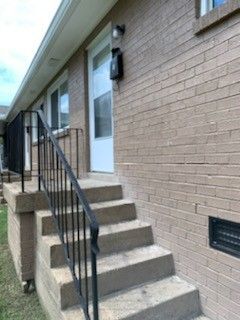 Building Photo - 1401 Arthur Ave