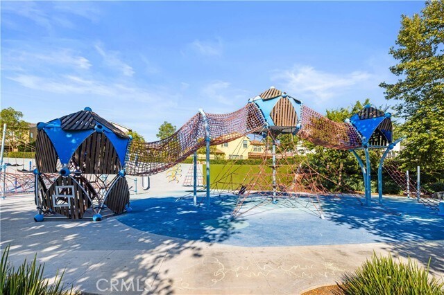 Building Photo - 1 Intriga Ct