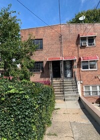 Building Photo - 229 ST