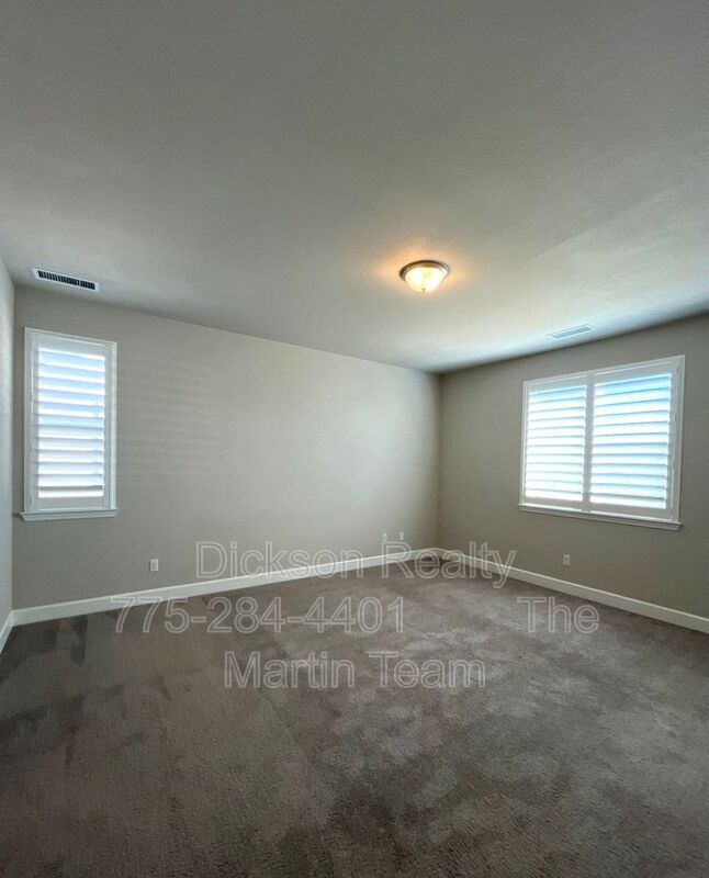 Building Photo - 2025 Elk Falls Way