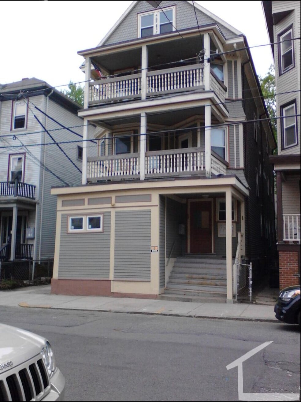 Building Photo - 99 Calumet St