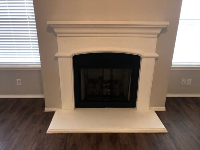 Building Photo - Bixby Schools -  3 Bedroom 2 Bath in The T...