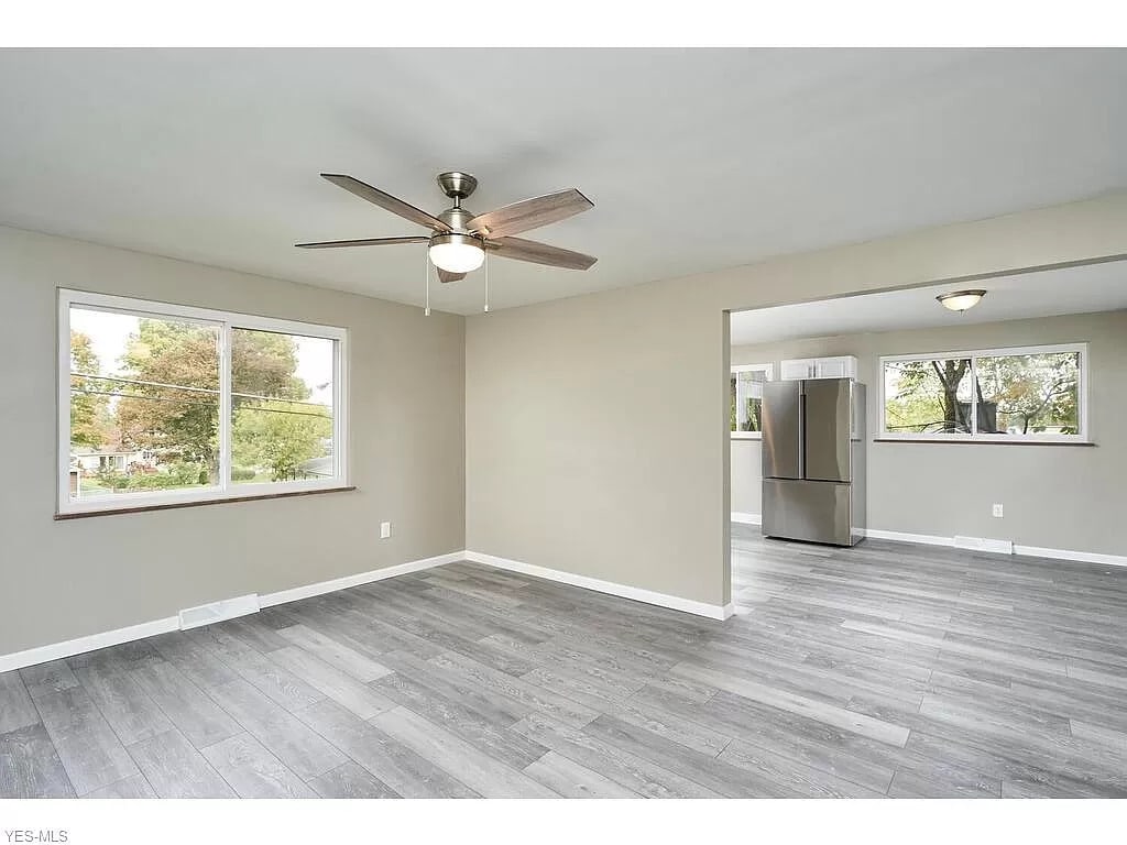 Livingroom to Kitchen - 406 E Lake Ave