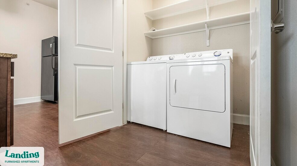 Building Photo - 2745 Westpointe Dr