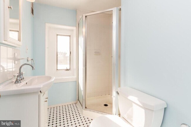 Building Photo - 161 Cotton St