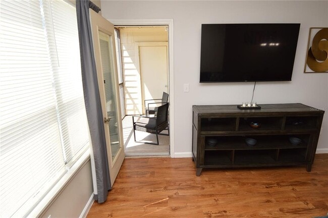 Building Photo - 11901 4th St N