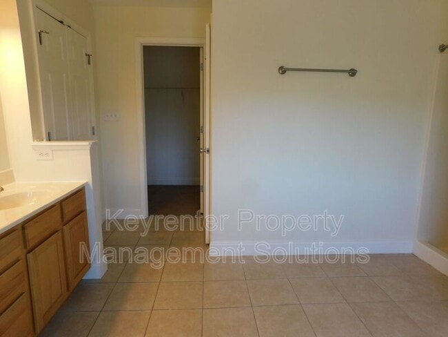 Building Photo - 22 Enchanted View Cir