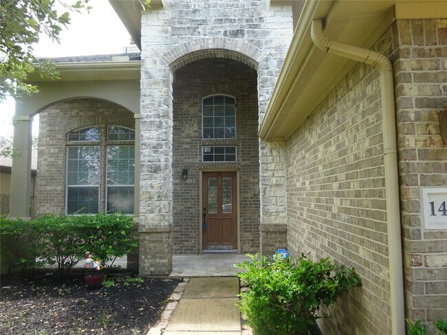 Building Photo - 14007 Breezy Cypress Creek Trail