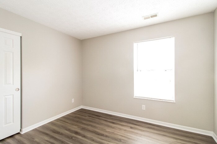 Building Photo - 4189 Bonita Dr