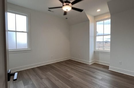 Building Photo - 104 Filbert Wy
