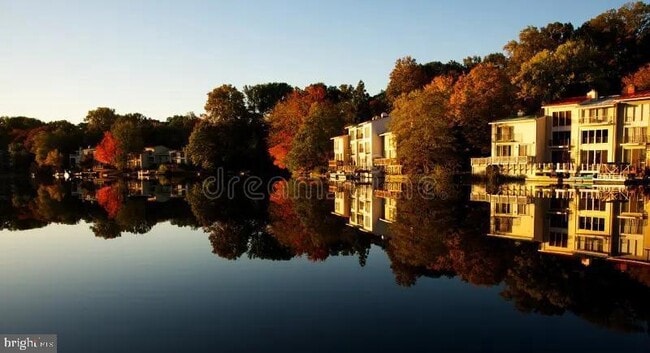 Building Photo - 2035 Swans Neck Way