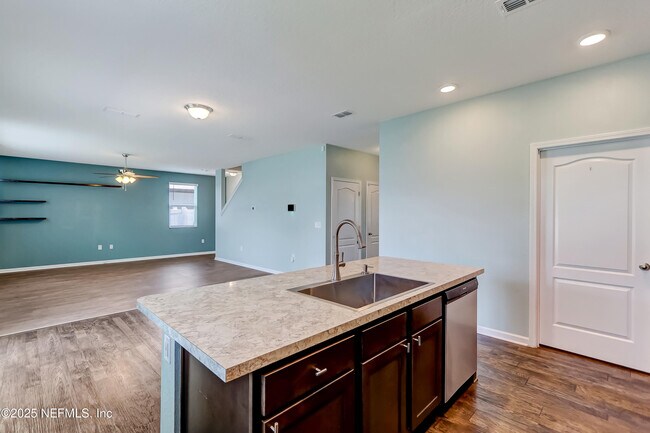 Building Photo - 11248 Sheepshead Ln