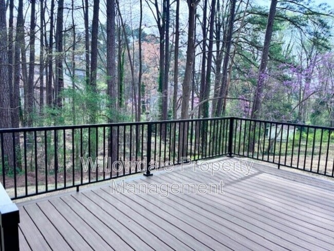 Building Photo - 6640 Keystone Dr