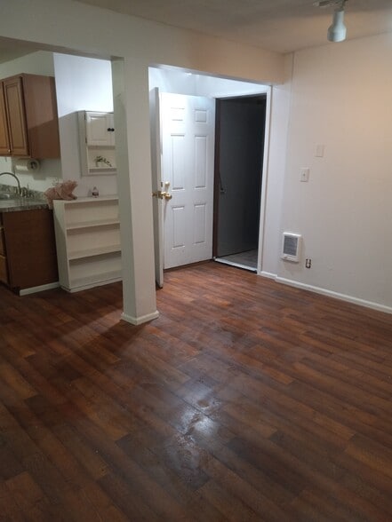 Building Photo - 18902 130th Pl SE