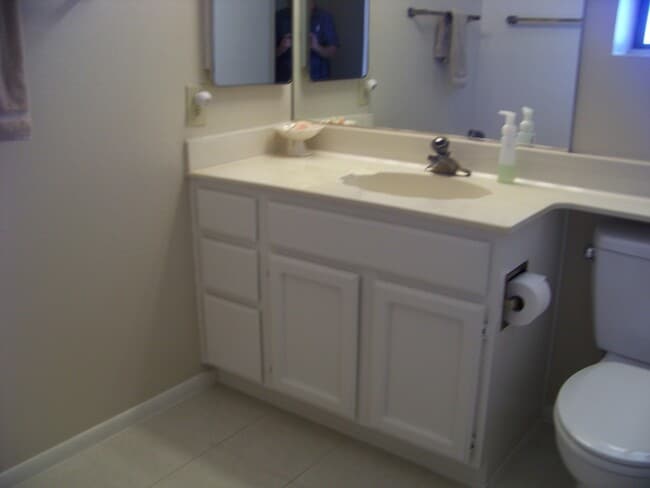 Building Photo - Great Home in Retirement  Community Furnished Vacation Rental