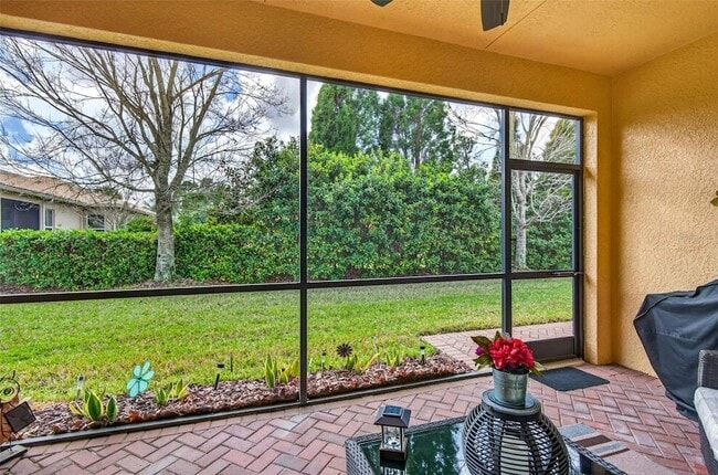 Building Photo - 15812 Aurora Lake Cir