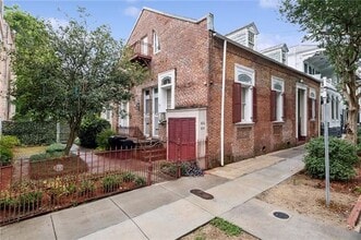 Building Photo - 824 Esplanade Ave