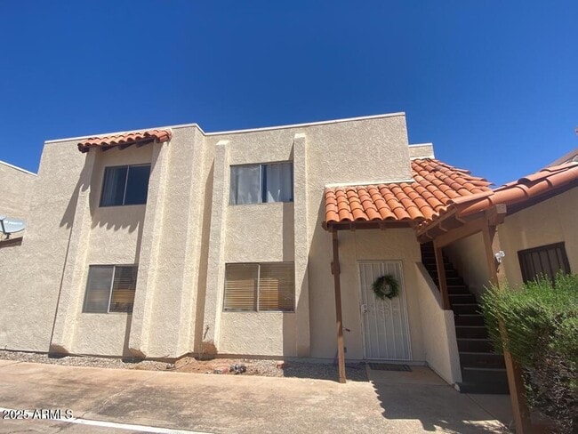 Building Photo - 4305 Ave Palermo