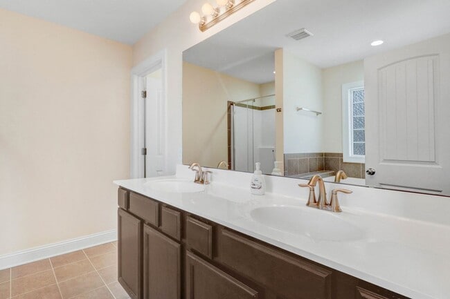 Building Photo - SPACIOUS 2-Story Home in Spring Forest *Spring Creek schools*