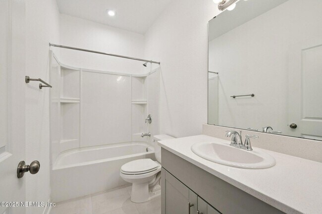 Building Photo - 277 Henrys Bluff Pl