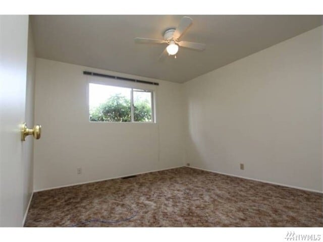 Building Photo - Mid Century 3 bedroom home in Bellevue