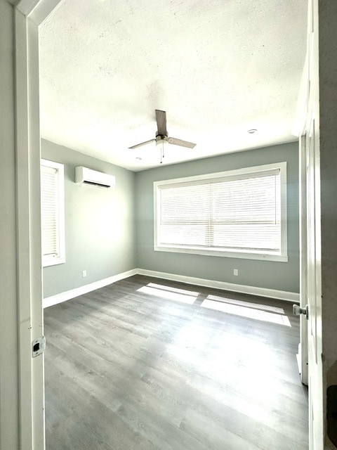 Building Photo - 404 Armada Rd S