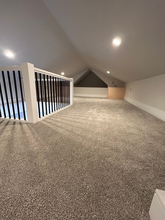 Building Photo - 9 Hawthorne Rd