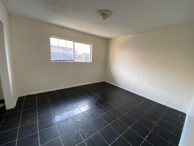 Building Photo - 1108 Monterey St