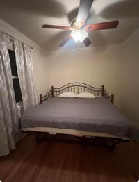 Building Photo - 12000 Surrey Cir Dr