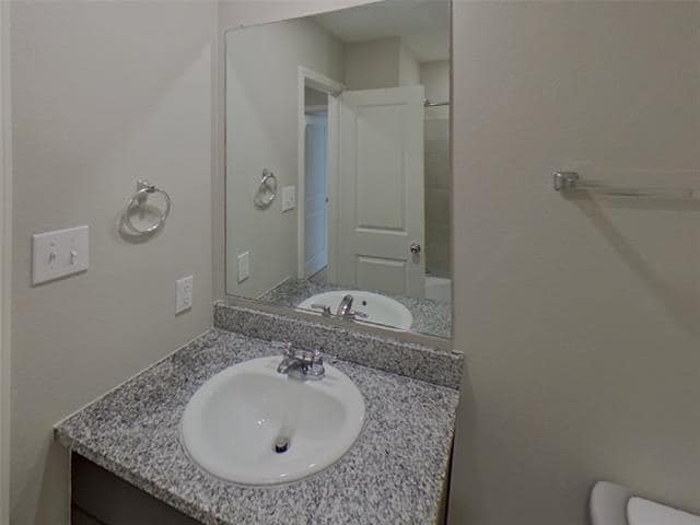 Building Photo - 1732 Clairborne Ct