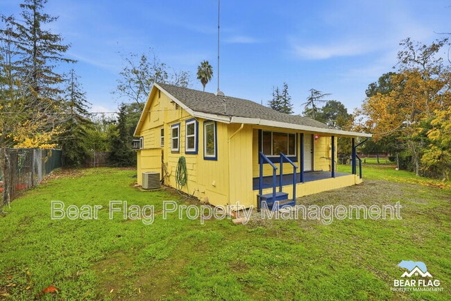 Building Photo - 3351 Albany Way