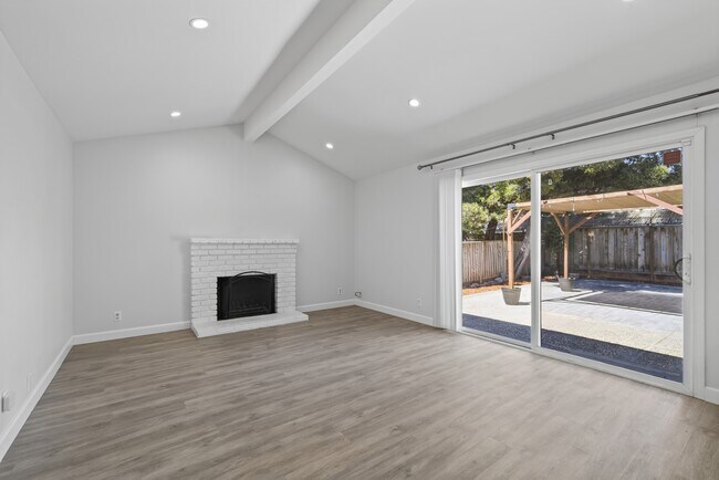 Building Photo - 5607 Goldfield Dr